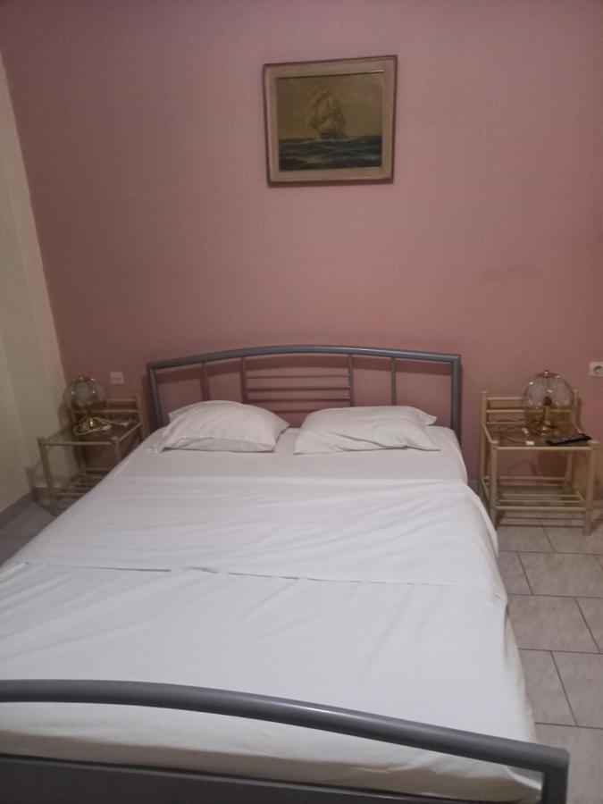 איה אפימיה Dionisis Apartments מראה חיצוני תמונה
