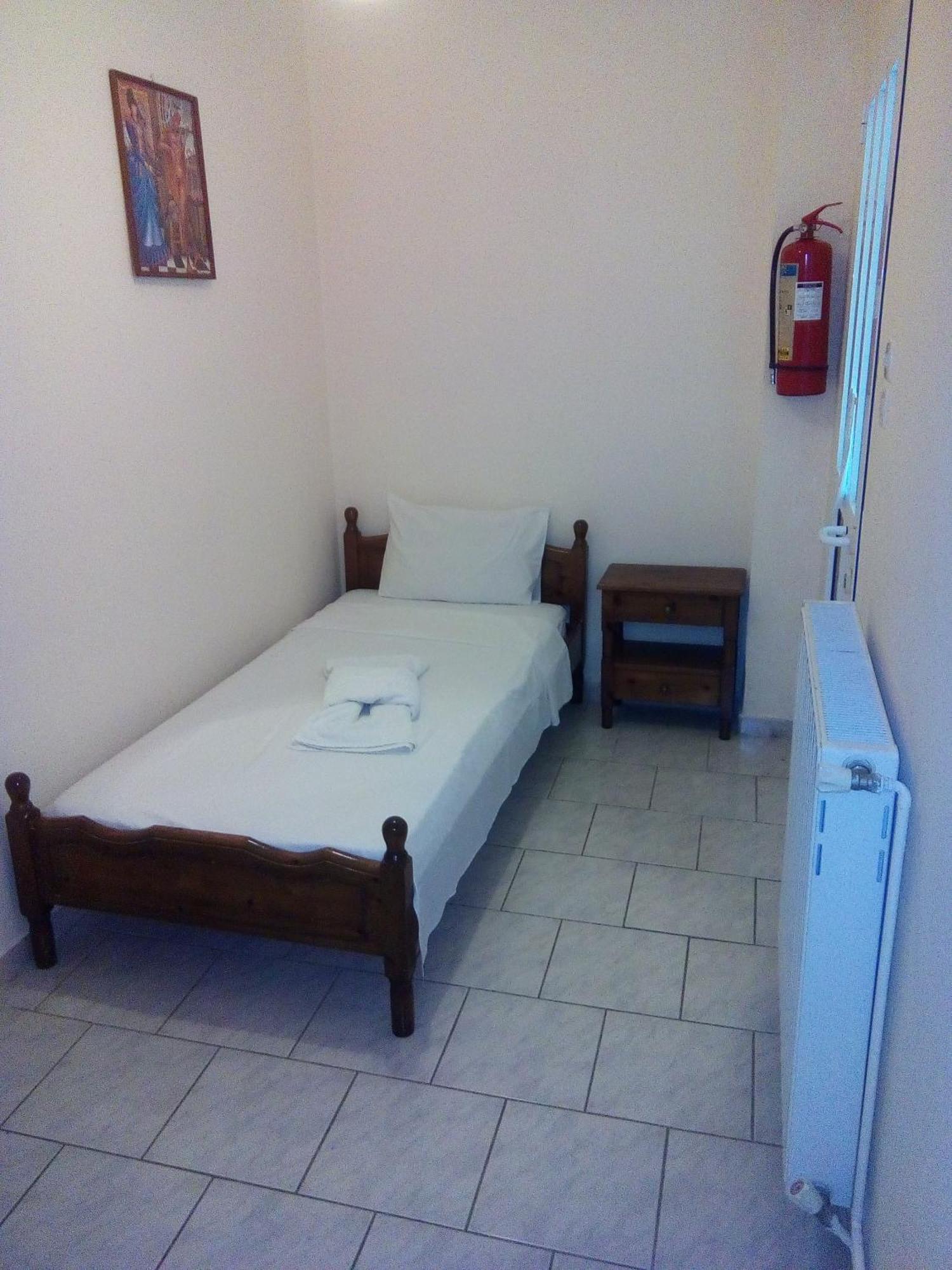 איה אפימיה Dionisis Apartments מראה חיצוני תמונה